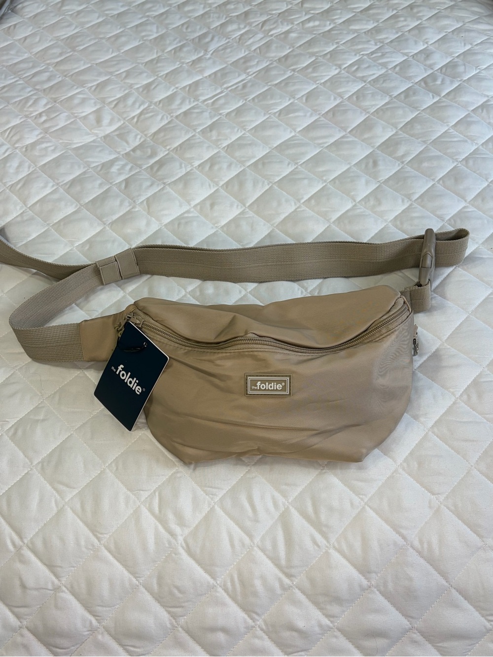 NWT Foldie Beige Crossbody Waist Bag - Neutral Everyday Sling